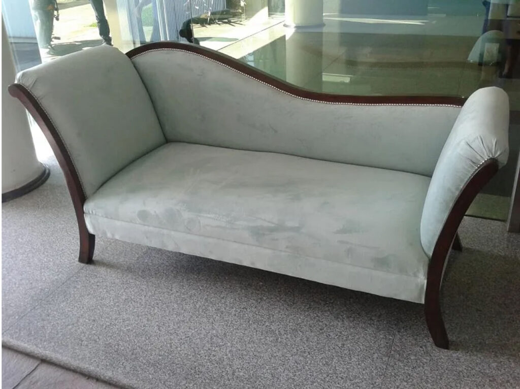 Taller de tapicería,Juegos de living a medida, Sillones de estilo21